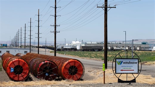 Will data centers drive up Florida electric bills? This case could decide.