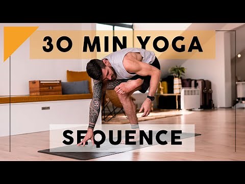 Functional Movement 30 Minute Total Body Yoga Flow