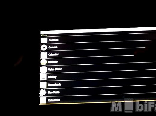 BlackBerry PlayBook 运行 Android 应用模拟器测试版演示视频