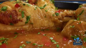 116K views · 4.1K reactions | Daca aveti copii mofturosi, aceasta reteta este pentru ei. Pulpe fragede de pui si un sos aromat care va fi pe placul oricarui copil. Adaugati si un piure de cartofi drept garnitura si nimeni nu refuza o asemenea combinatie irezistibila. | JamilaCuisine | Facebook