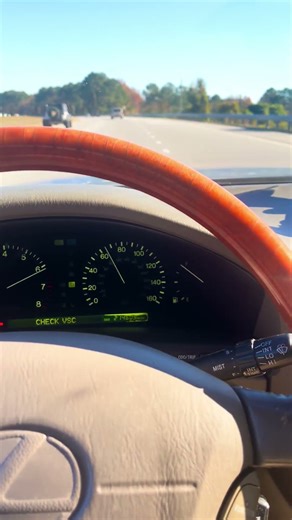 1998 Lexus LS400 50-80 acceleration