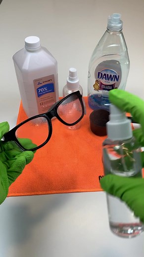 DIY Eyeglasses Cleaning Spray