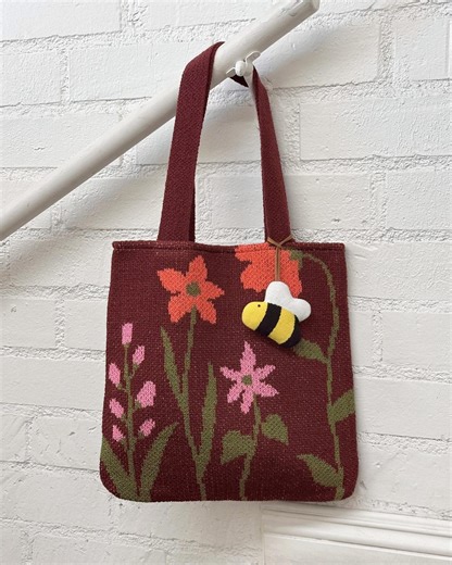 Floral Knit Tote Bag • Cottagecore Market Carryall • Botanical Garden Shoulder Purse • Wildflower Shopper - Etsy