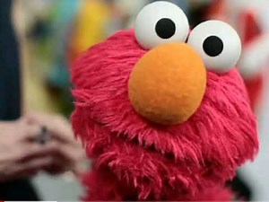 Elmo World Friends 2006 Reverse