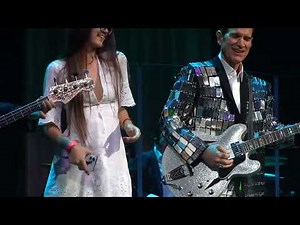 Chris Isaak Live 2024 🡆 Baby Did a Bad Bad Thing 🡄 May 21 ⬘ Houston House of Blues