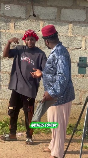 Juventus Comedy’s Dance of Distraction! 💃📱😂