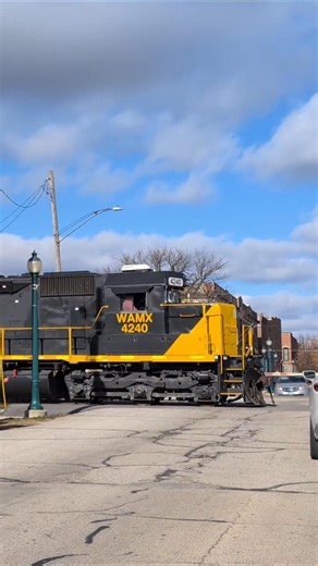 Decatur and Eastern Illinois at Tuscola #trains #railroad #railway #railfan