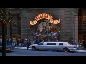 Home Alone 2 Lost In New York (1992) Duncan’s Toy Chest Scene [John Williams Merry Christmas]