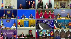 Asia forms world's biggest trade bloc, without US