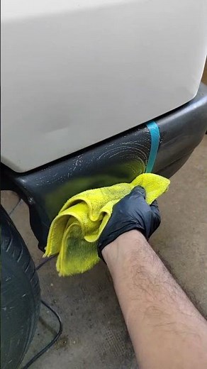 Rénover les plastiques de voiture ? FACILE, DURABLE, PAS CHER ! - Mode Detailing