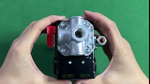 Z-D26612 Air Compressor Pressure Switch 150/120 PSI D26612 4 Port 120 Volts