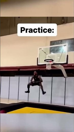 Tony Crosby's quadruple between the legs 😳🐐 #slamball #basketball