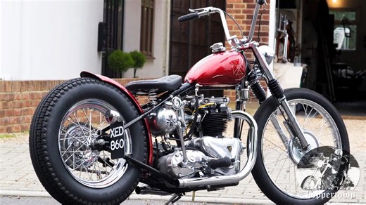 Triumph Bobber ride with signature sound