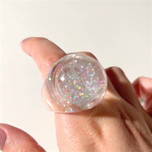 ✨ Our best-seller: The Snow Globe Ring. | La Raison