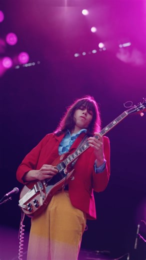 Large Mirage are bringing guitar solos back to stadiums! Taken from 'Miss Okay' live at @accorstadium November 2025 🎸 Upcoming Large Mirage shows: ☀️ Dec 27-28-29-31 @woodfordfolkfestival ☀️ Dec 31 @lostparadiseau ☀️ Jan 25 @kingstreetcrawl Listen to 'Miss Okay' on Spotify or iTunes or Bandcamp or any streaming platform! 🎶 🎥: @kim.quint | Large Mirage