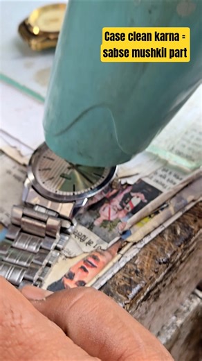 Naya Sheesha Lagana Itna Aasaan Nahi 😓 | Broken Glass Cleaning Reality | Watch Repair