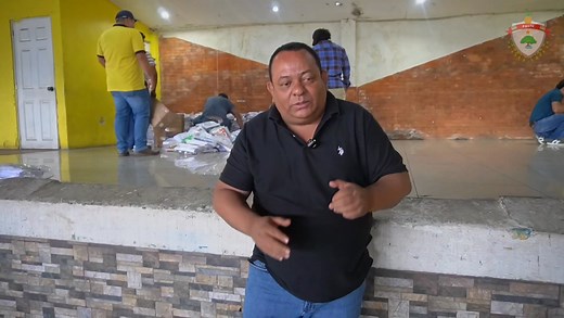 La Municipalidad de Palín, bajo la gestión del alcalde Ingeniero Byron Rustrian, entregará utiles escolares a más de 10,500 estudiantes de instituciones públicas en todos los niveles educativos. Esta iniciativa busca apoyar la educación y aliviar la carga económica de las familias. #ComprometidosContigo | Municipalidad de Palín