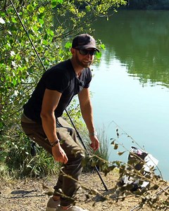 DON'T FORGET YOUR LANDING NET! The Challenge episode 22 PREMIERS at 6pm tomorrow! Mark Pitchers will be joining you all, watching and commenting along with you guys and girls so be there if you want to throw some banter his way! | Fox International