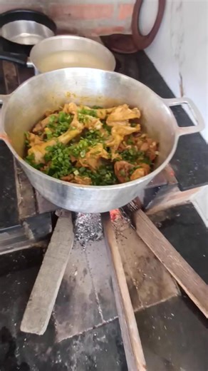 Alex Maximo on Reels