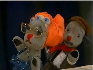 Sooty & Co S02E14 - Guests