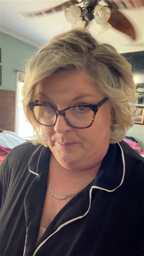 What to wear for my class reunion? #whattowear #outfitideas #classreunion | Cookin' Cuttin' Up and Ceepin' it Real