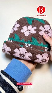 20K views · 7.7K reactions | Don't throw away your old sweaters! You can repurpose them to make them warm and stylish. Part 2704 Follow My Page Instagram : @bilochpuratips2diy Follow My Page Instagram : @bilochpuratips2diy . . . . . . #bilochpuratips2diy #bilochpuratips #needlework #sewing #reels . | Bilochpuratips 2 Diy | Facebook