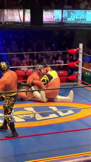 9.5K views · 98 reactions | #CMLL Tremendo Castigo: Crixus | 픻핒핞핒핤 & 픾핝핒핕핚핒핕할핣핖핤 핕핖핝 픻핖핡할핣핥핖 | Facebook