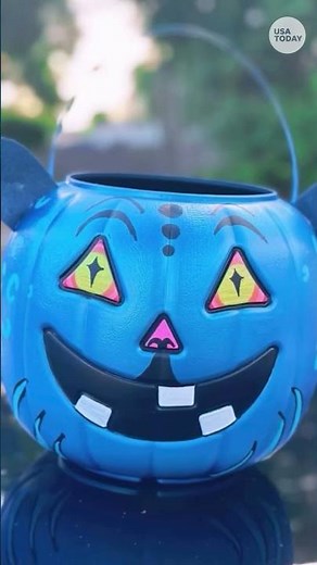 'KPop Demon Hunters' characters take over streets for Halloween