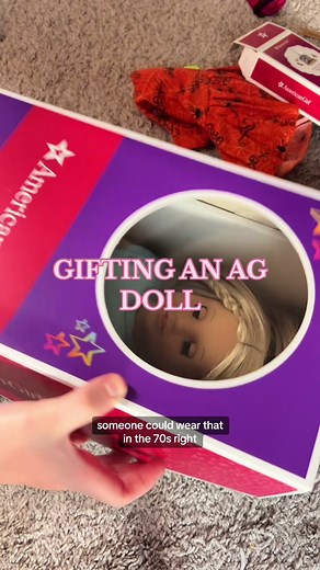 merry christmas eve to all who celebrate! #dolltok #dolls #dollcollector #dolltok🎀 #dollcollection #dollcollector #americangirl #americangirldolls #restoration #dollrestoration #giftwrapping #christmas #christmashaul