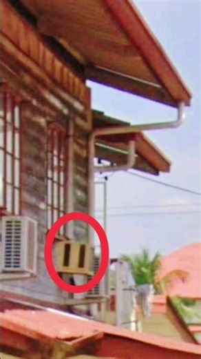 Damn, that old window AC is turning yellow. #shorts #windowairconditioner #house