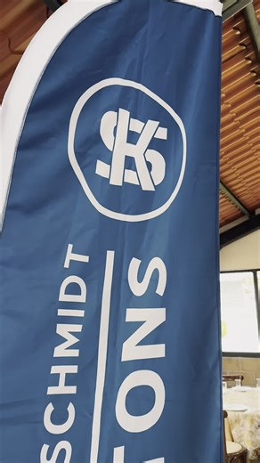 @talento_ks on Instagram: "Kolbenschmidt Pistons reconoce a quienes han convertido años de dedicación en legado: colaboradores que cumplen 5, 10, 15, 20, 25 y 30 años siendo parte de ella. Ustedes no solo forjaron una empresa, forjaron una comunidad que avanza sin detenerse, como los pistones que impulsan un motor. Son personas que transforman lo imposible en posible, con sueños que resisten y con la fuerza que mantiene viva nuestra historia. Gracias por convertir el trabajo diario en algo extra