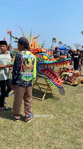 The participants' dragon kites are ready to perform. | Deeva Kite