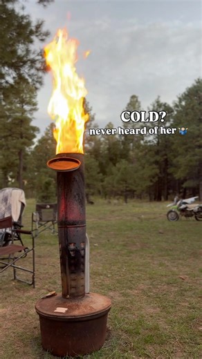 🔥 Cold? Never met her. When the temps drop, the Smudgepot shows up like a loyal friend who refuses to let you freeze. Backyard hangs, desert nights, forest campsites — this thing keeps the vibes warm everywhere. If you know, you know. 🔥 #SmudgepotDirect #CampWarmStayWild #OffGridHeat #OutdoorLiving #SmudgepotSeason | Smudge Pot Direct