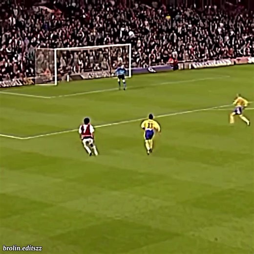 Robert Pires: Unforgettable Football Skills and Goals