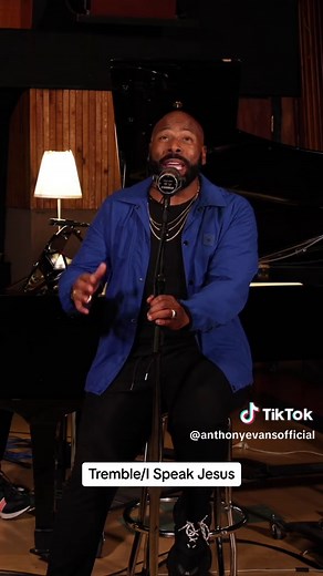 Anthony Evans Jr. Performing a Worship Medley | Vocals