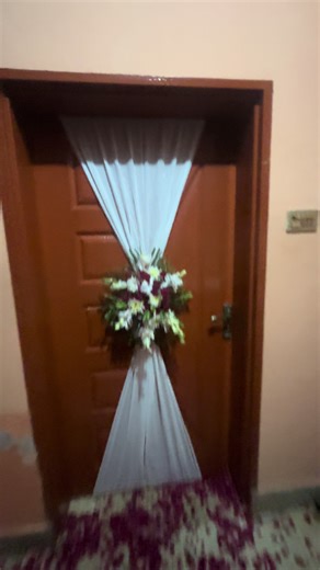 Elegant Flower Decoration Ideas for Room and Wedding