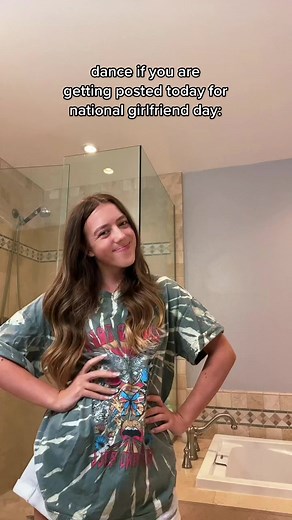 suddenly i forgot how to dance🫠