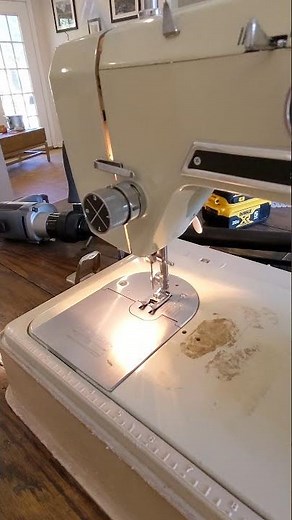 Montgomery Ward sewing machine bobbin winding operating