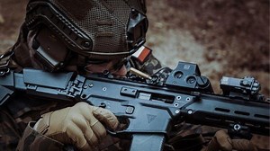 Oto nowoczesna broń nie tylko dla polskiej armii. Czym charakteryzuje się karabinek MSBS Grot produkowany przez Fabrykę Broni Łucznik?