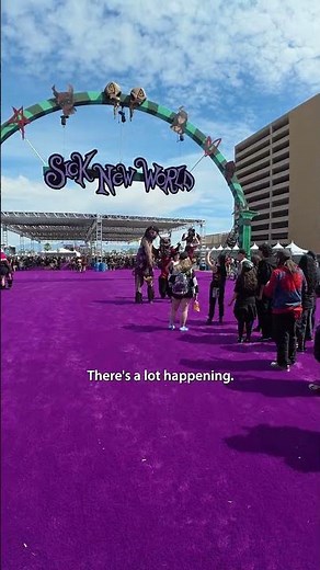 Best Festival Entrance Ever?