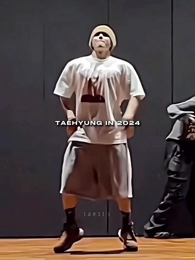 Watch Taehyung's Majestic Transformation - Unbelievable Growth 💪🏻 #taehyung