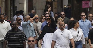 Michelle Obama se anima a cantar los coros en el concierto de Springsteen en Barcelona