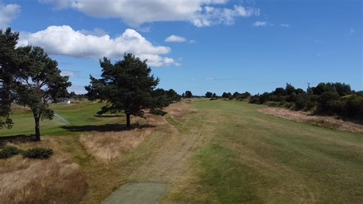How stunning is the opening hole Monifieth Golf Links looking? With the railway running all the way up the right handside and a nice wee bunker on the left handside of the fairway top catch pulled drives, the opening hole at Monifieth links grabs your attention. www.monifiethgolf.co.uk | Golf Scotland