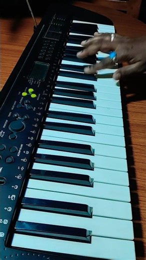 Gore Gore Mukhde Pe Kala Kala Chashma #Hindi #Music #Shorts #Keybord #Pianoshorts #Hindimusic #Short