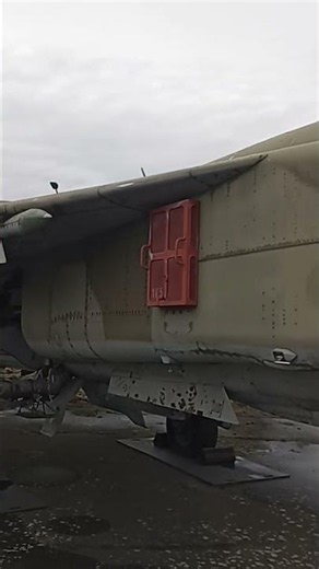 Mikoyan-Gurevich MiG-23 “Flogger” #military #airforce #russian #fighteraircraft #fighterbomber