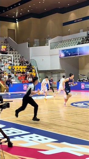 【✨精彩互攻】🏀香港金牛 對 江西鯨裕清酒🍶 | 2026-04-03 19:30 #全國男子籃球聯賽 #半決賽
