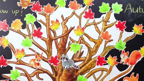 Gersoniel 90 Pieces Classroom Tree Bulletin Board Decorations Conversation Fall Leaves Cutouts Autumn Stickers for Classroom Home Wall Decor(Natural Style)