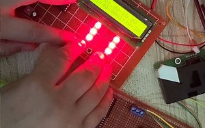 基于51单片机无线DHT22温湿度LCD1602液晶显示报警