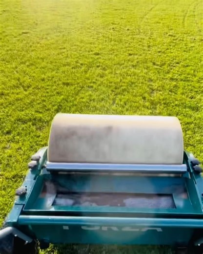 𝗥𝗢𝗟𝗟𝗘𝗥 𝟭-𝟬 𝗪𝗘𝗔𝗧𝗛𝗘𝗥 At 8:30am on Saturday, parts of the pitch were under water and the game looked done. By 9:30am, our rollers had wiped out every puddle - over 500 litres! Thanks to them, the match went ahead - and the lads secured three huge points! #UTM 🧡🖤 | Merstham Football Club