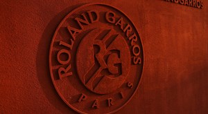 Women's Doubles Team Receives Incredibly Soft DQ At French Open After Accidentally Hitting Ball Girl